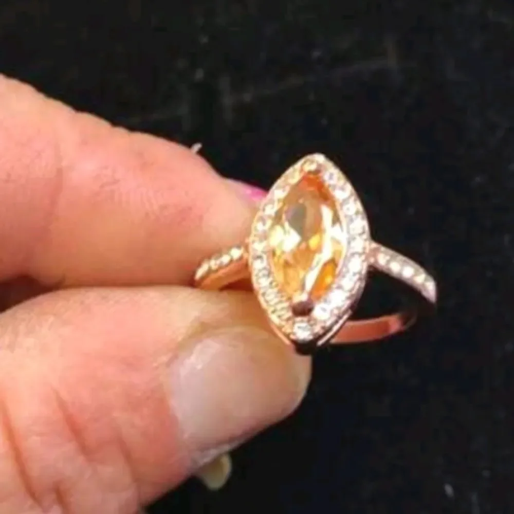 boutique simulated diamonds